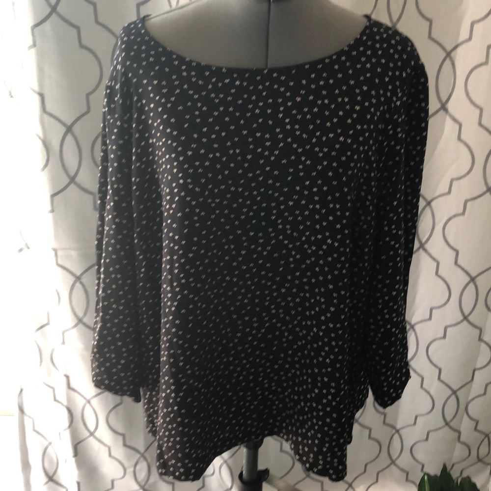 Lauren Conrad blouse